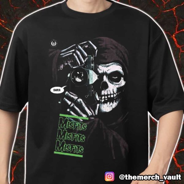Official Misfits x Yesterdays The Killing Friend Smile Artwork By Adam Vu Noir Merch Unisex T-Shirt