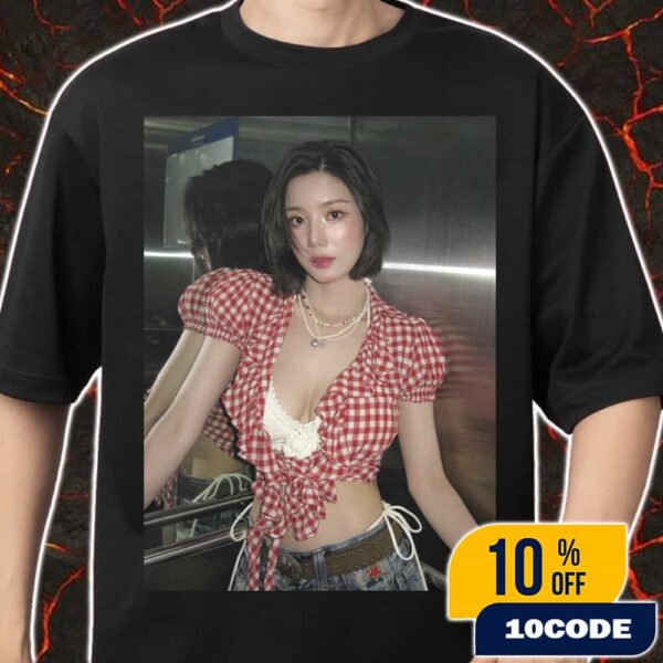 Waterbomb Festival 2025 Seoul Queen Kwon Eun Bi Viral Slay Moment Photo Shoot Merch Unisex T-Shirt