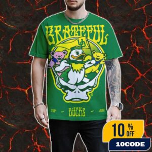 Oregon Ducks x Grateful Dead Collaboration On October 25 2025 At Autzen Stadium Eugene Poster Event Artwork Nike Sponsor Swoosh Logo x Class Trip All Over Print Graphic T-Shirt, Hoodie Oregon Ducks x Grateful Dead Collaboration On October 25 2025 At Autzen Stadium Eugene Poster Event Artwork Nike Sponsor Swoosh Logo x Class Trip All Over Print Graphic T-Shirt, Hoodie